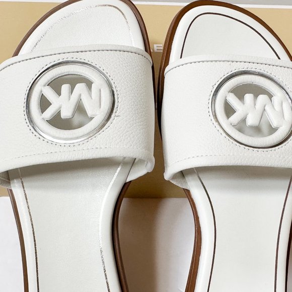 Michael Kors Deanna Cutout Tumbled Leather Slide Sandal Size 7M - Picture 2 of 8